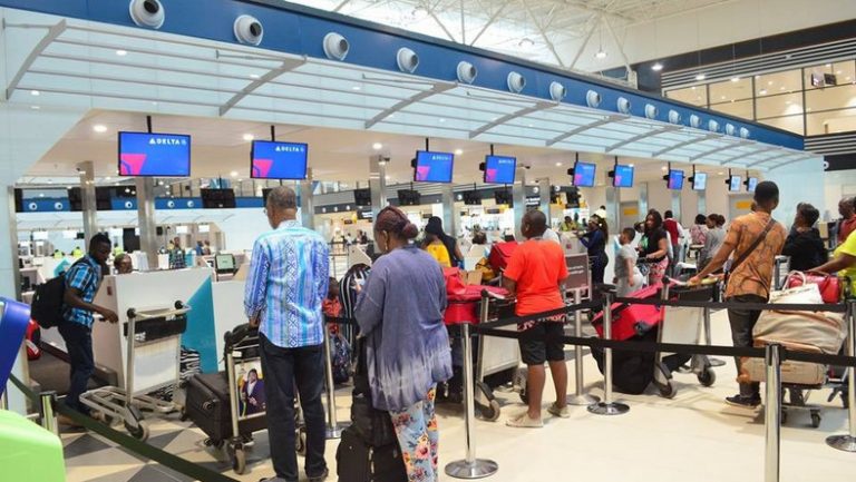 Carrying an unvaccinated passenger? Pay $3,500. Ghana’s new directive to airlines.